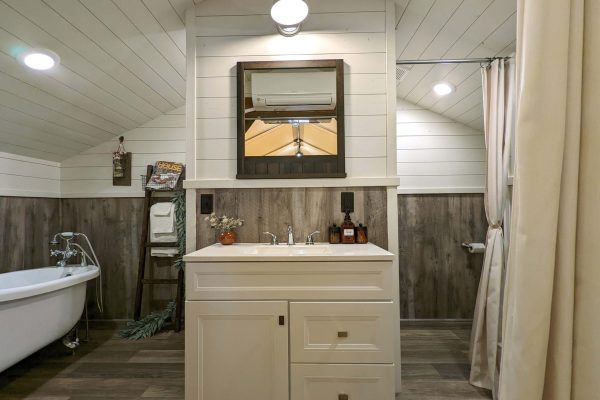 Roscoe Campsite Luxury Lodge Tents Inside Bathroom