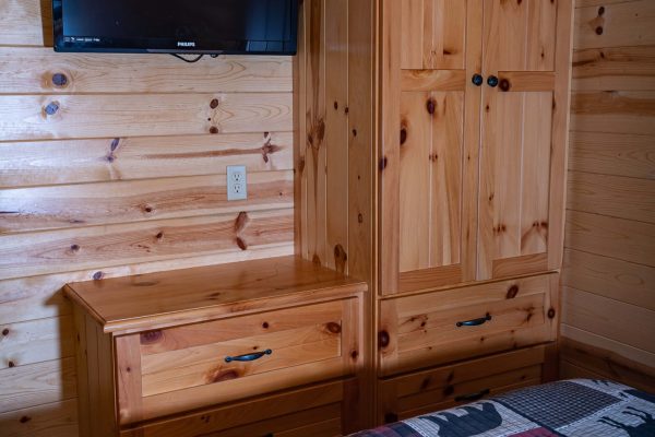 Deluxe Cabins - Green Drake