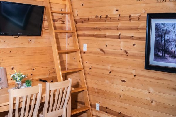 Deluxe Cabins - Royal Wulff